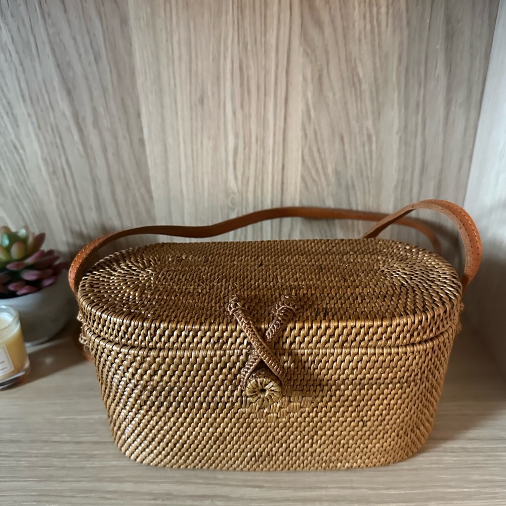 WOOD/GREY Bamboo Coffin Bag (Raffia like bag)